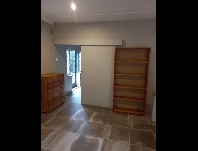 1 BEDROOM PROPERTY TO RENT IN LYTTELTON MANOR
